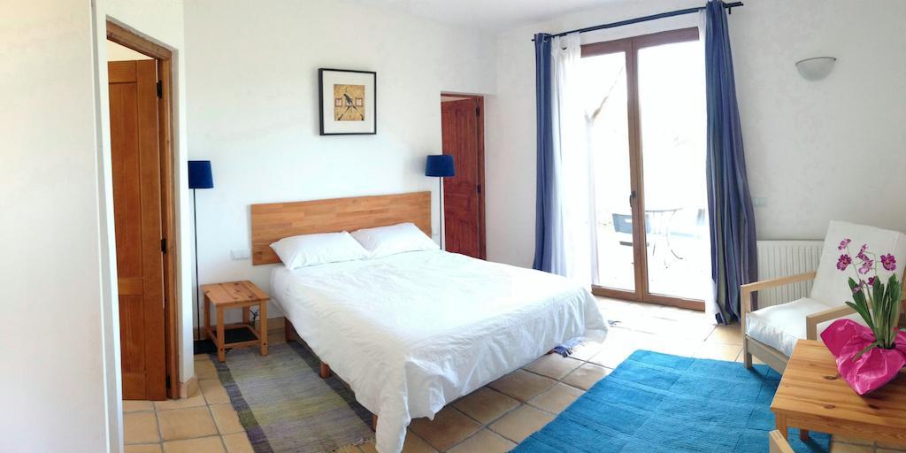 Hostal Alén D'Aragón Santa Eulalia de Gállego Habitación foto